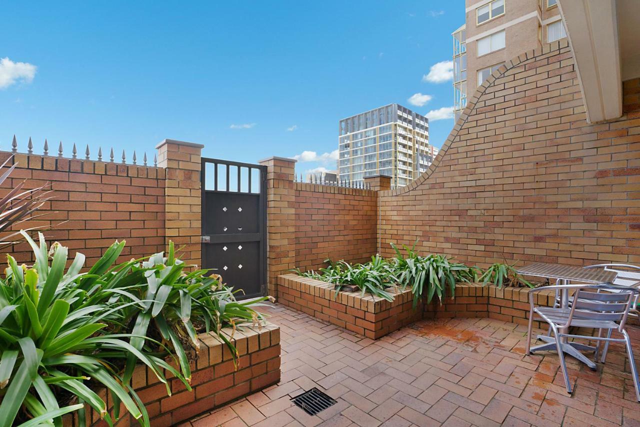 Newcastle Short Stay Accommodation - Sandbar Newcastle Beach Extérieur photo
