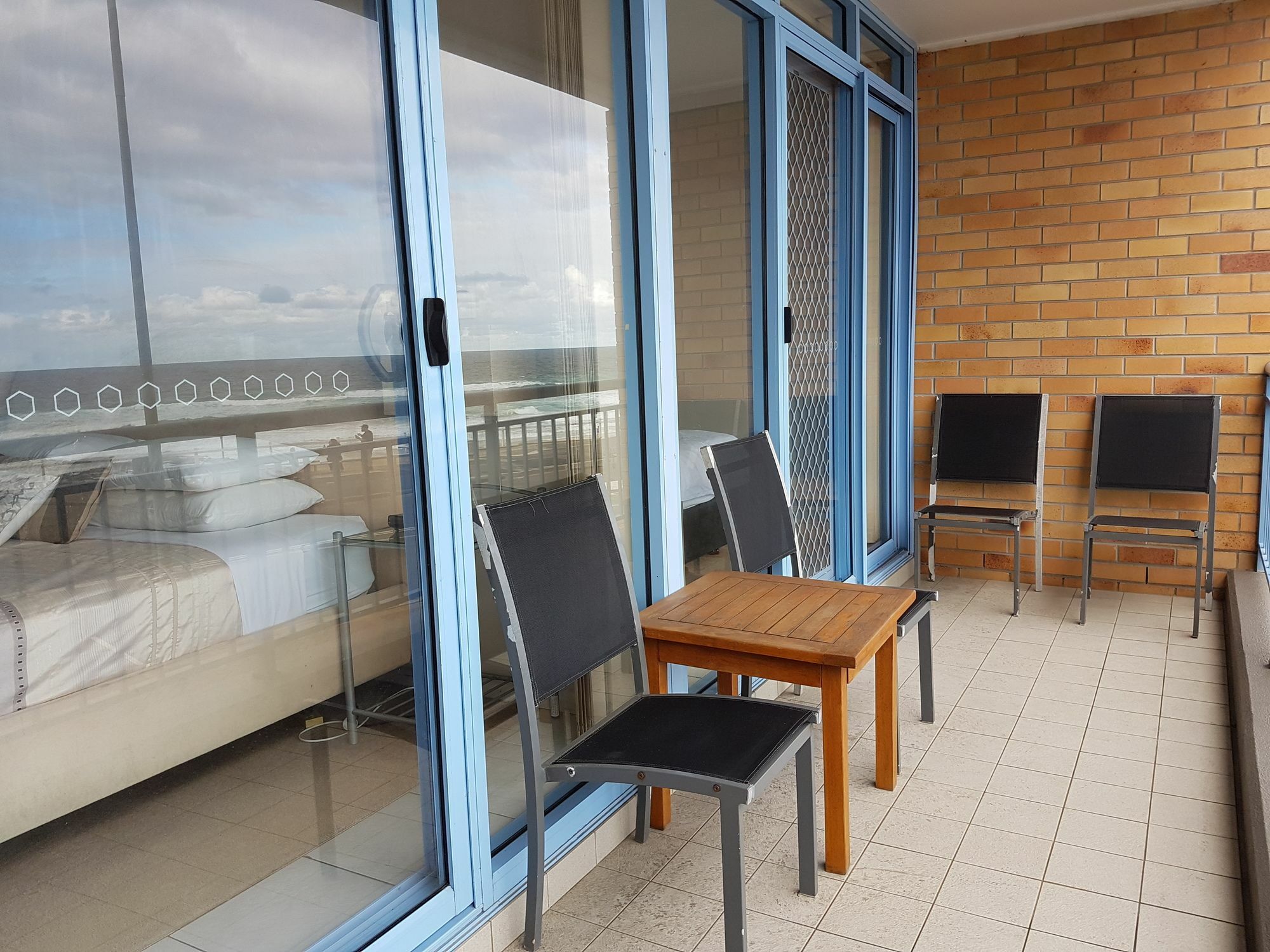 Newcastle Short Stay Accommodation - Sandbar Newcastle Beach Extérieur photo