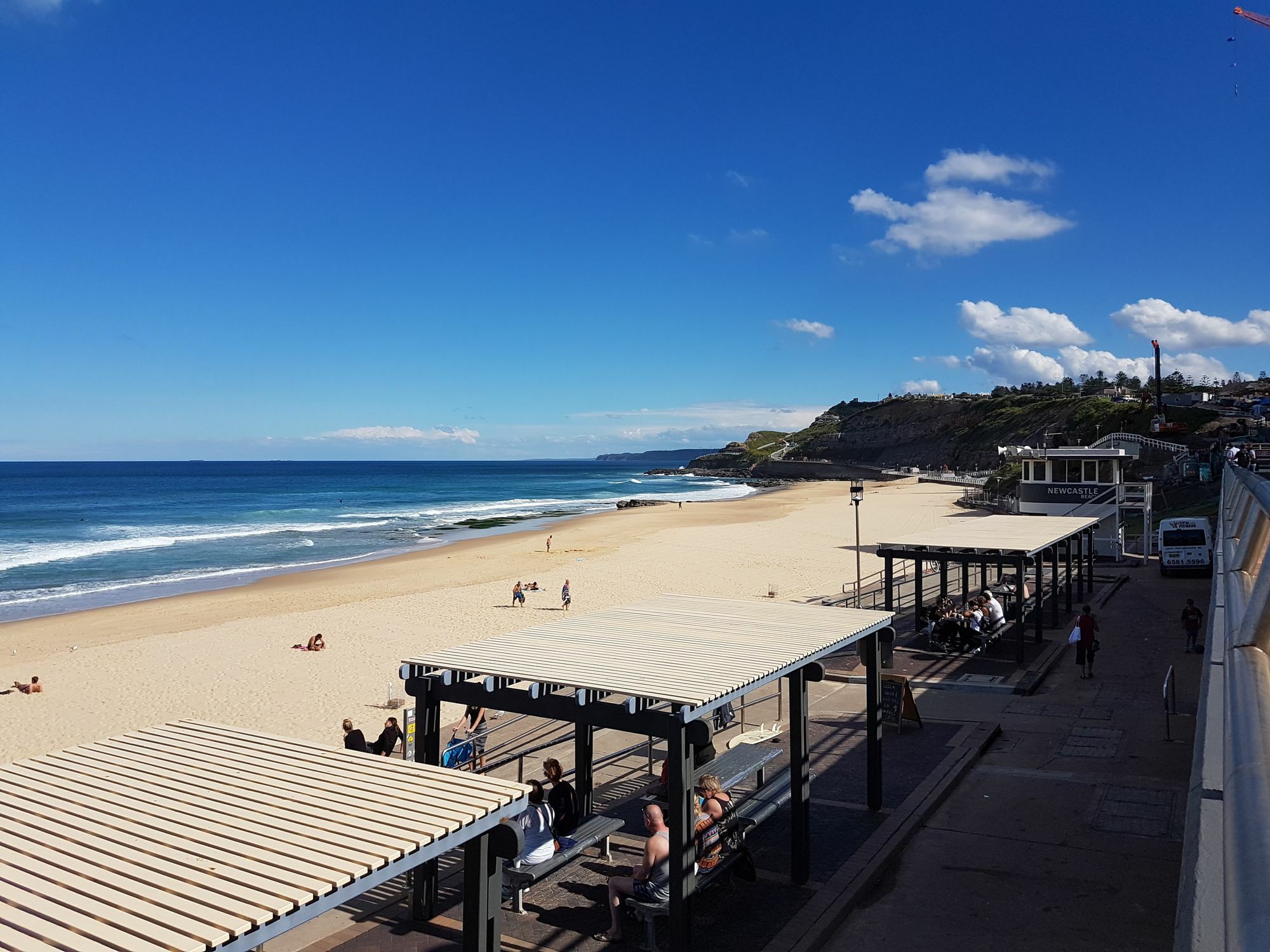 Newcastle Short Stay Accommodation - Sandbar Newcastle Beach Extérieur photo